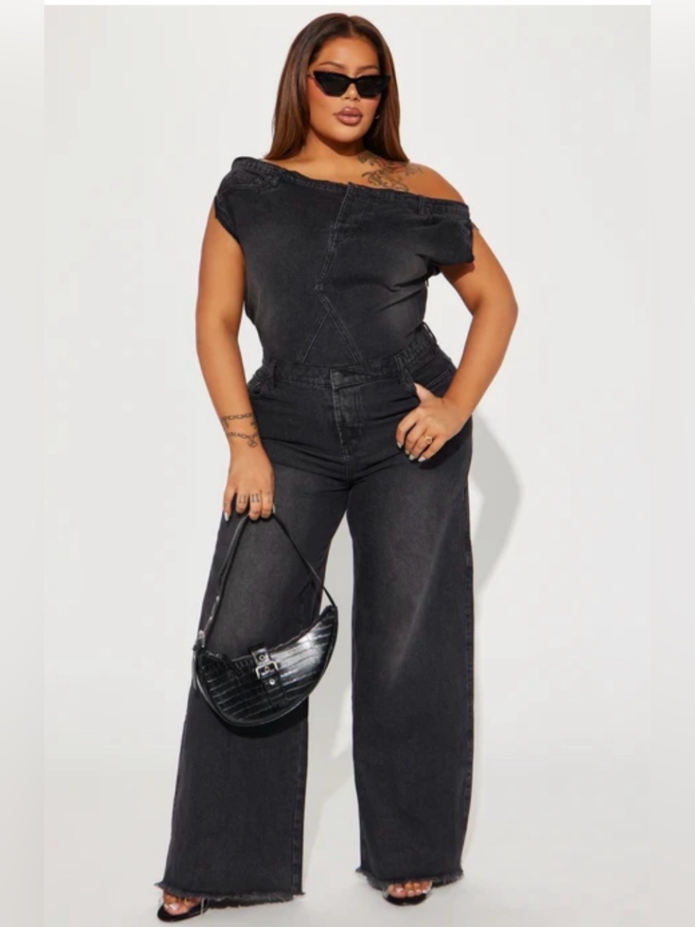 Fashion Nova Women's Wide Leg Denim Jumpsuit in Black